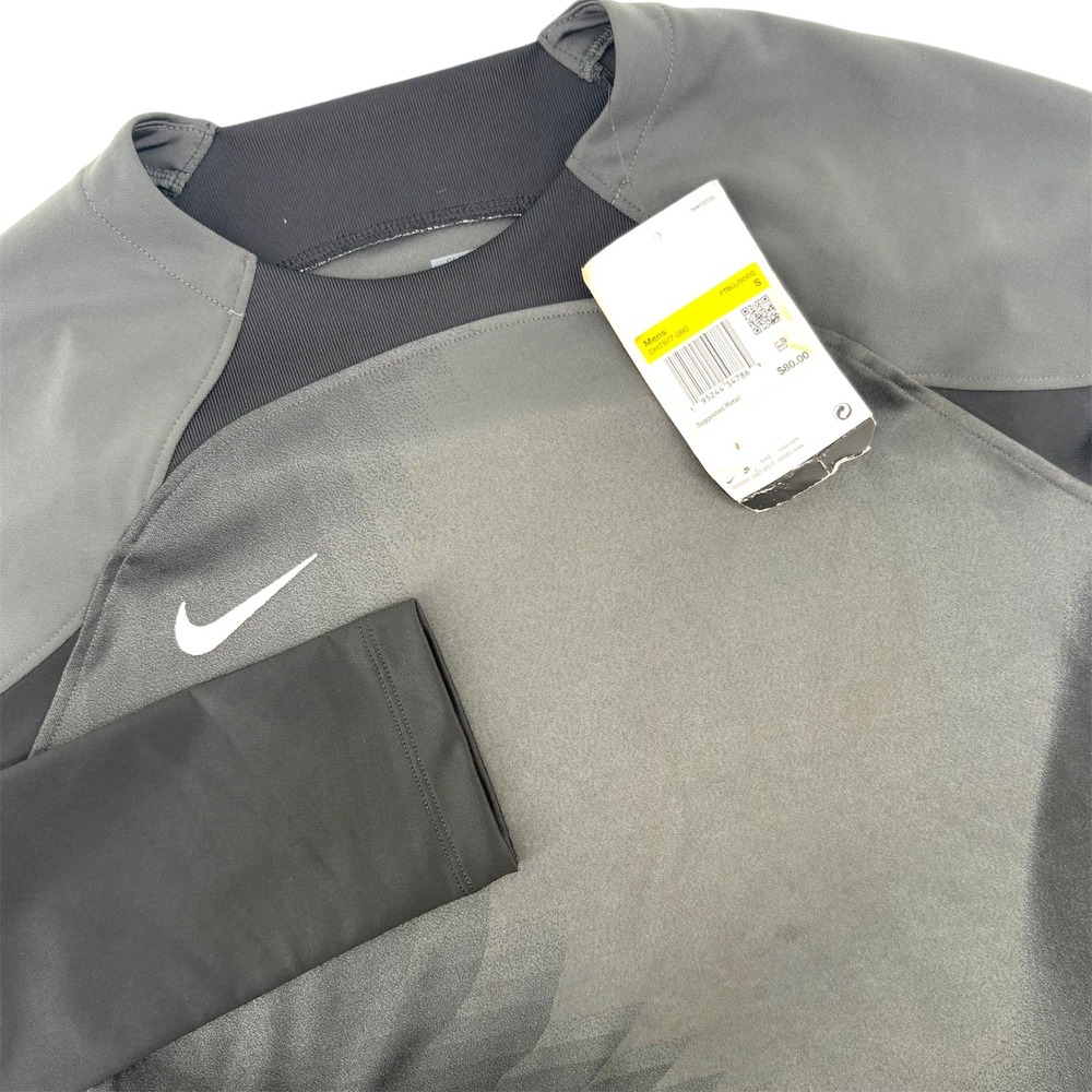 Nike Mens Dri-FIT Soccer Training Top Black Grey DH7977-060 Slim Fit Small NEW